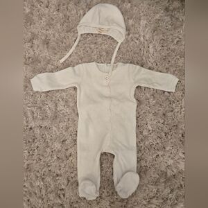 Fragile Baby Velour Romper Set – Size 6 Months – Ivory